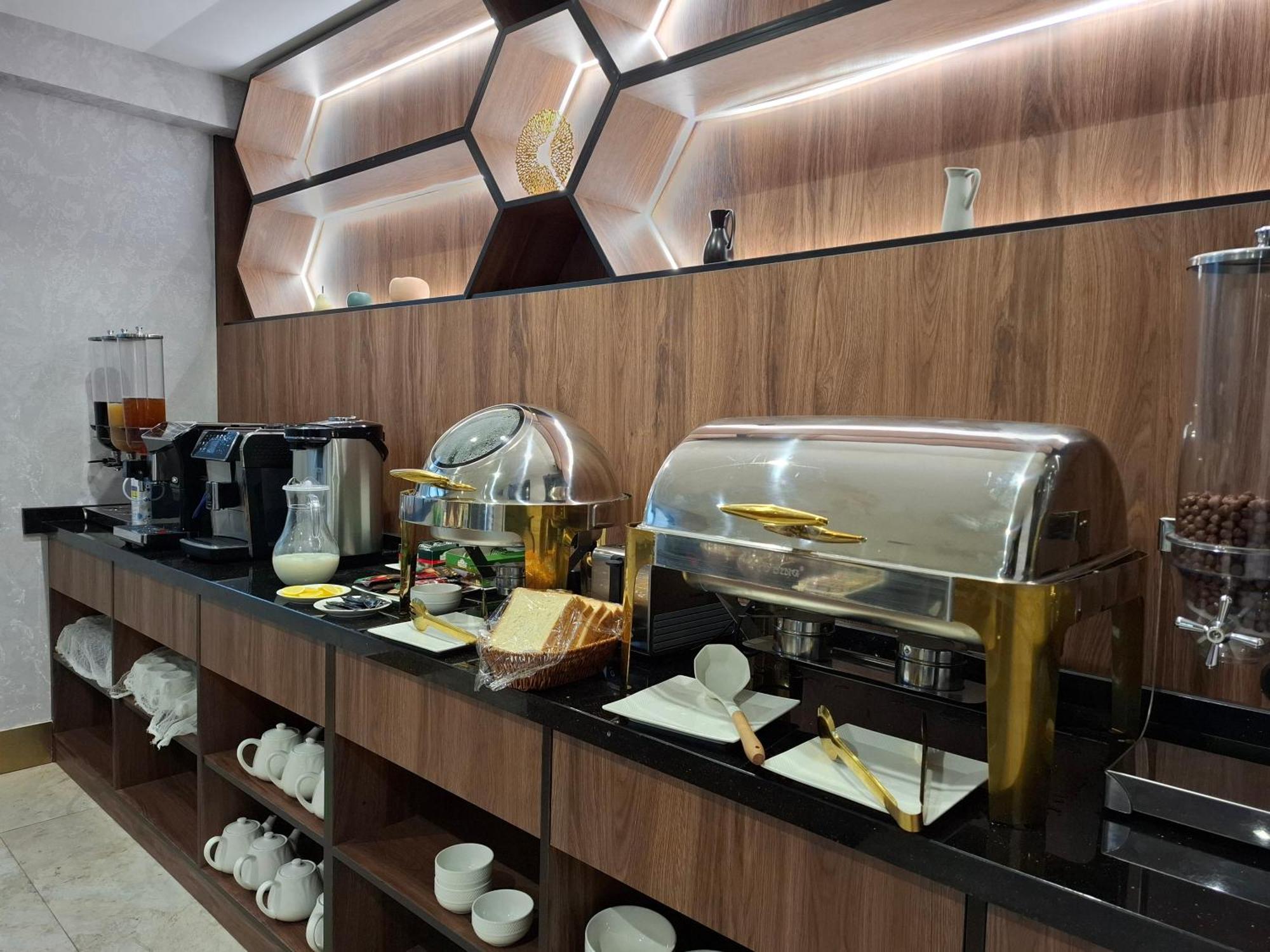 My Status Hotel Tashkent Luaran gambar