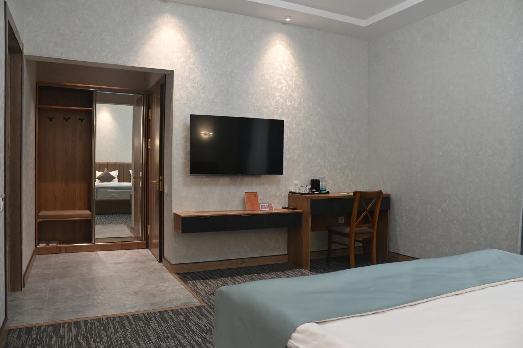 My Status Hotel Tashkent Luaran gambar